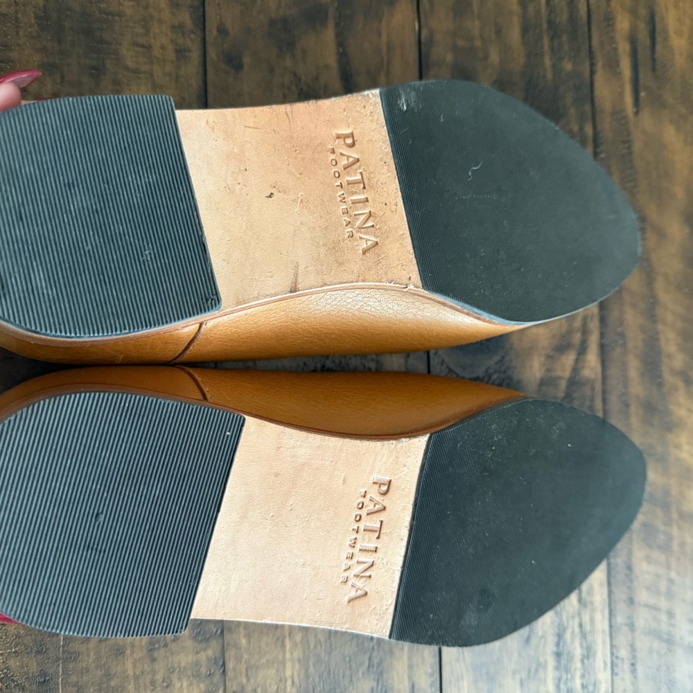 Sz 8 Women’s Patina Brand Tan Leather Loafers Classic - Picture 5 of 5